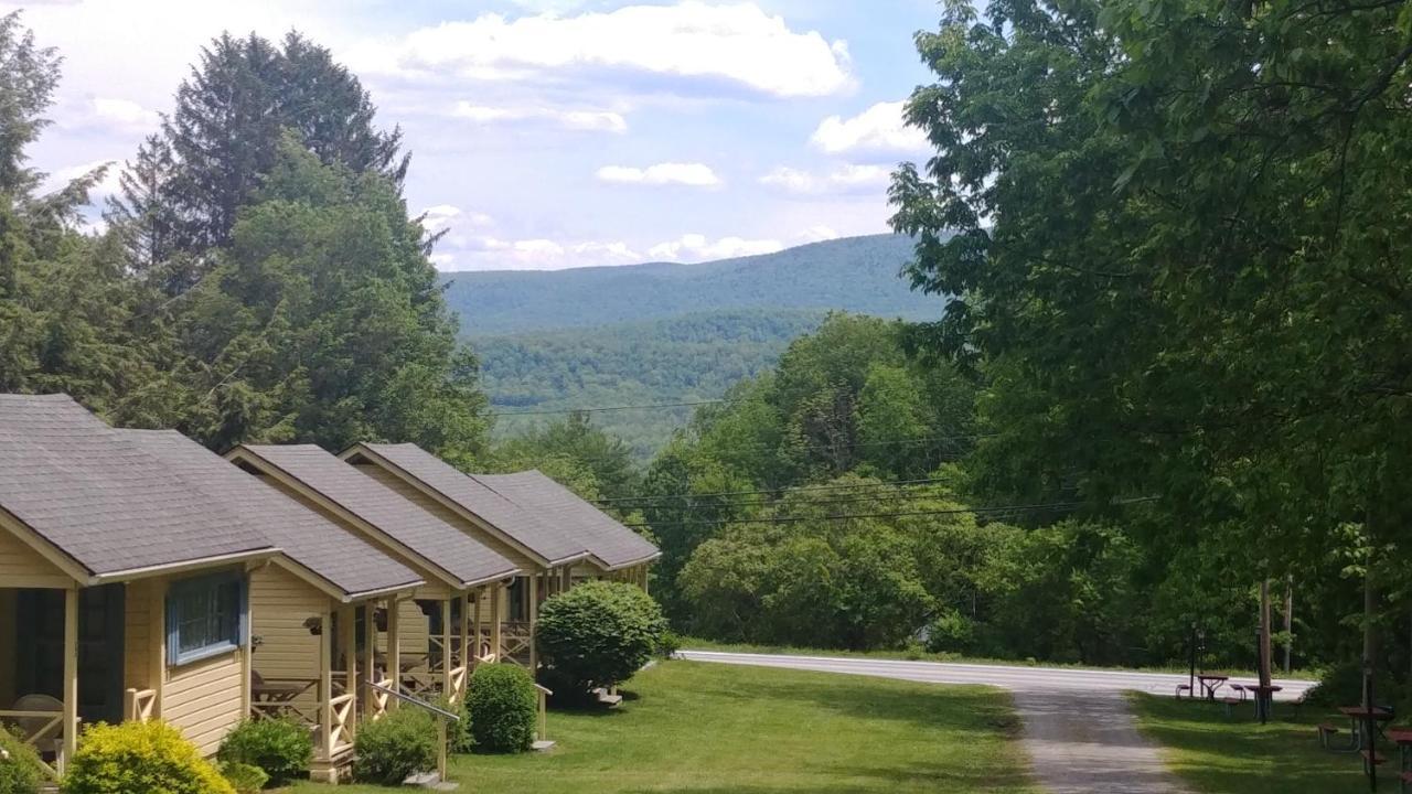 Serenity Motel Shaftsbury Экстерьер фото