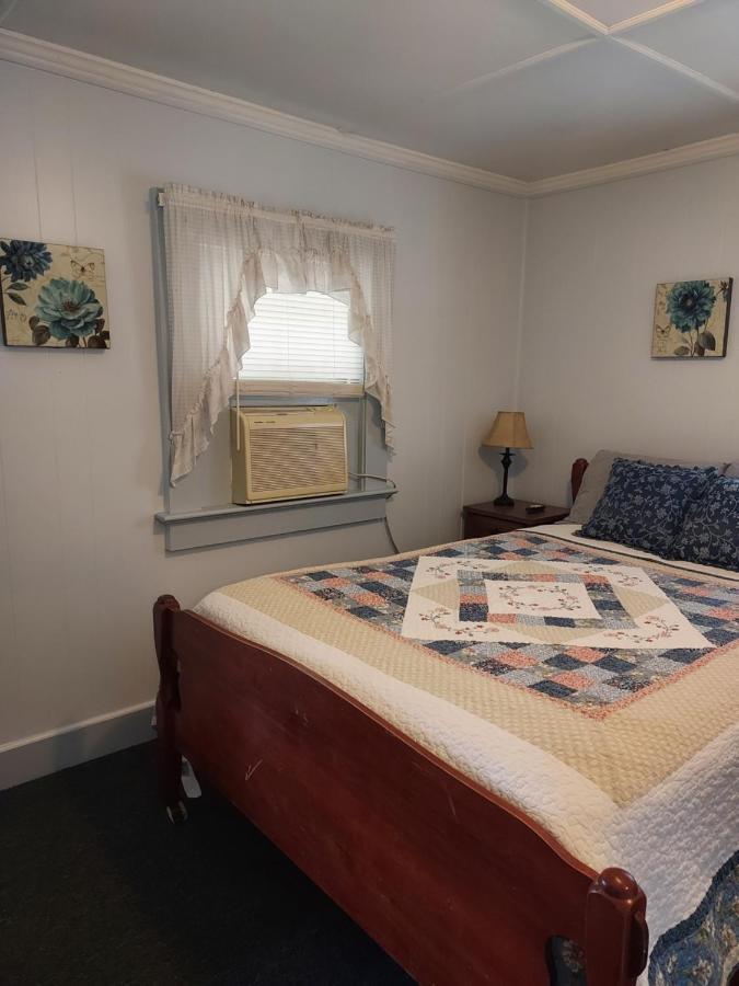 Serenity Motel Shaftsbury Экстерьер фото