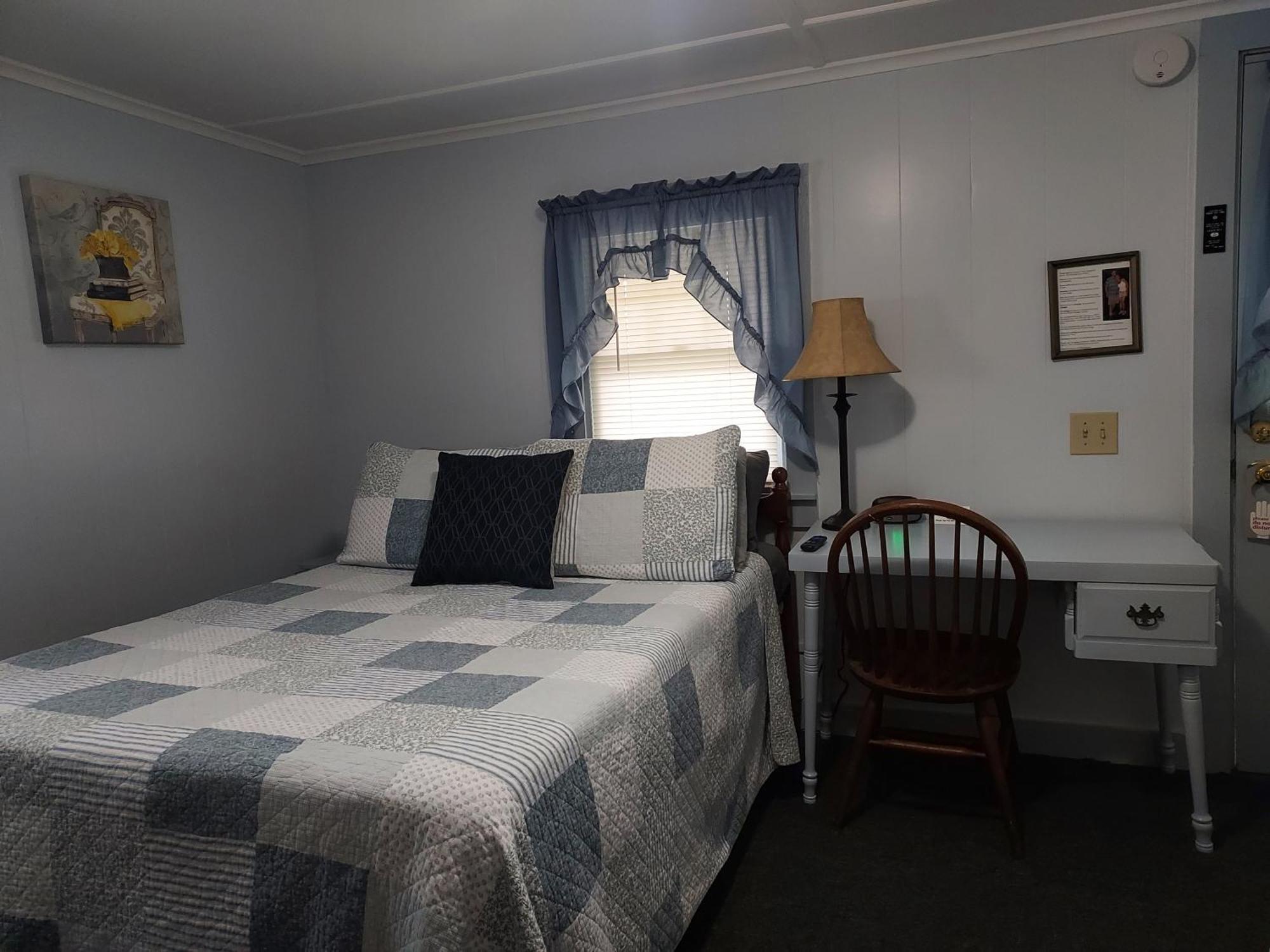 Serenity Motel Shaftsbury Экстерьер фото