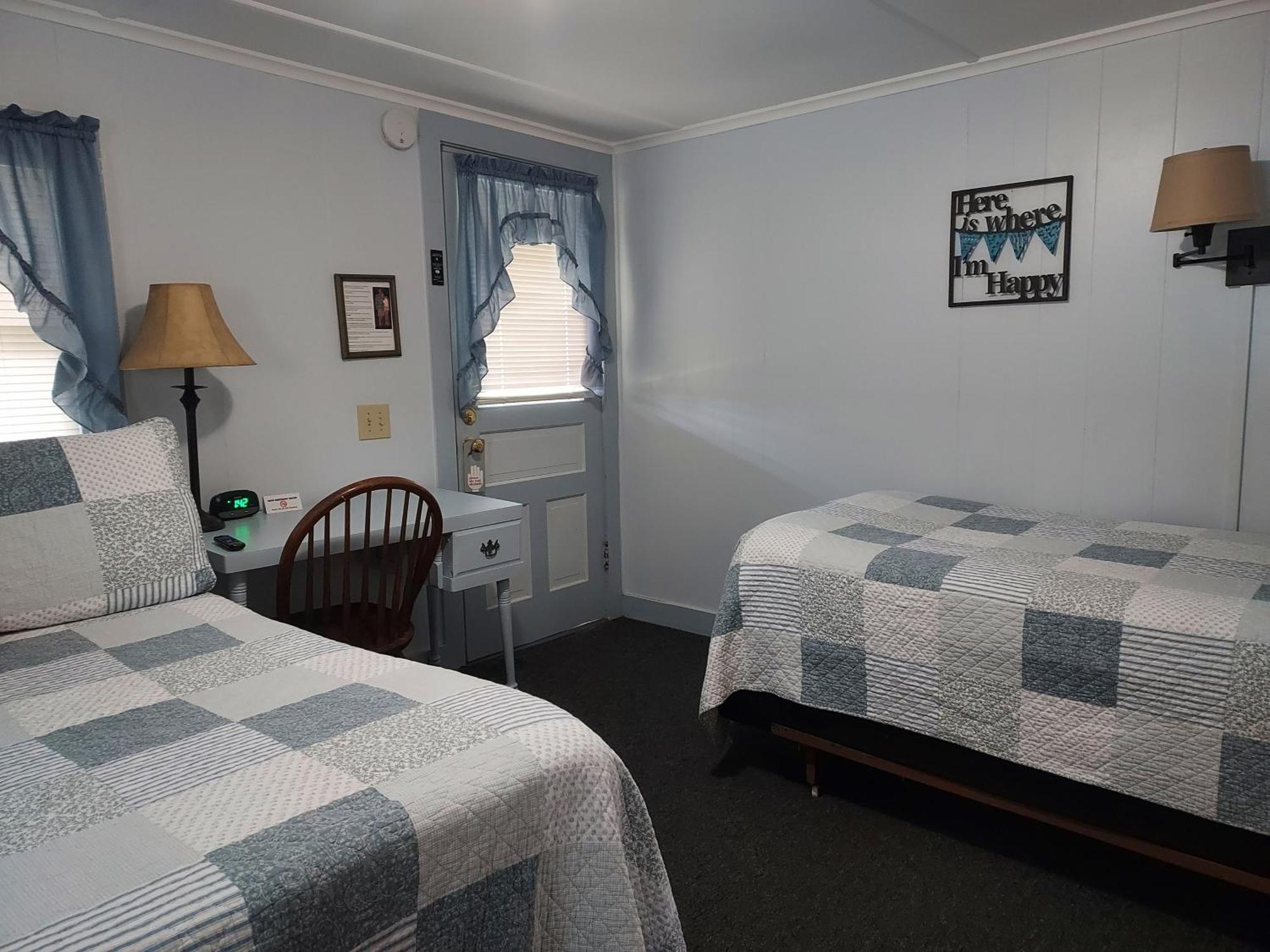 Serenity Motel Shaftsbury Экстерьер фото