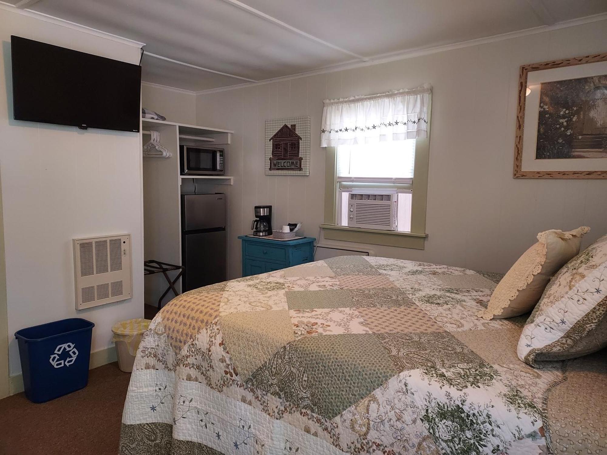 Serenity Motel Shaftsbury Экстерьер фото